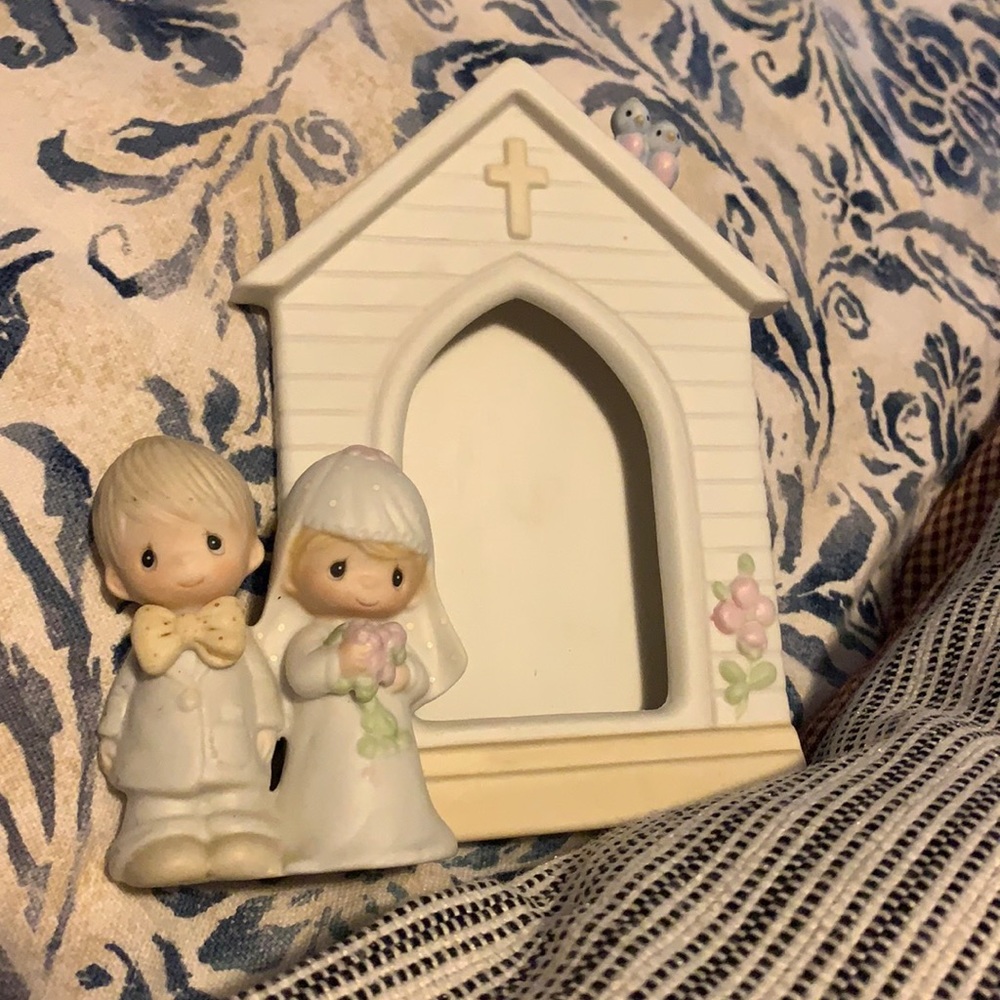 Precious Moments Wallet Photo Holder NWOT